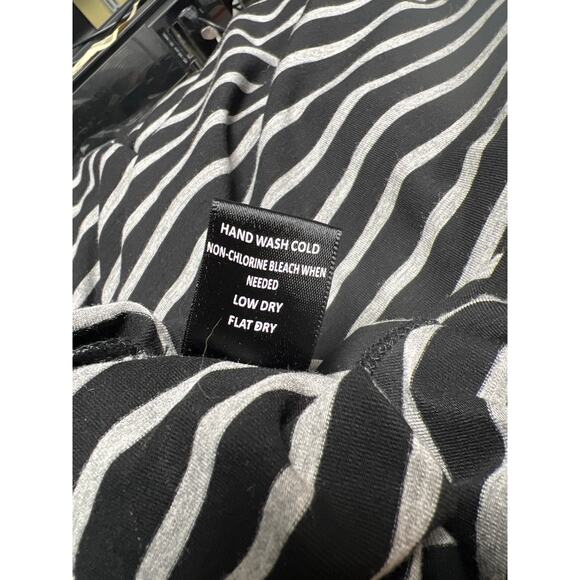 NWT Skies Are Blue Marian Knit Swing Dress Black Gray Striped Stretch Size Large - Picture 6 of 6